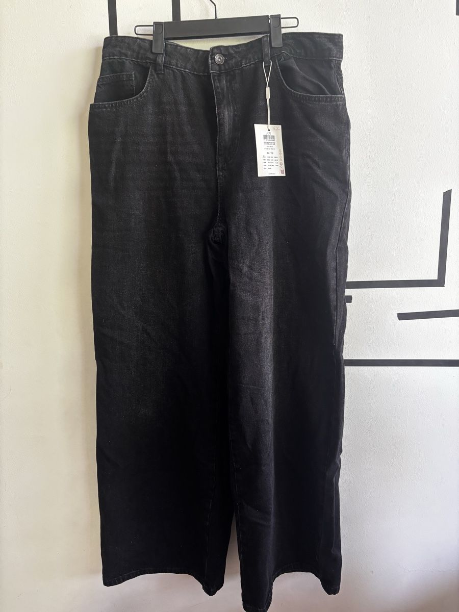 Jeans: Jeans Gr.32 XL – Neuf (Voir description) à Zürich par Pat8038