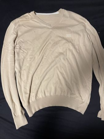 Originaler Pullover Boss beige V-Ausschnitt guter Zustand