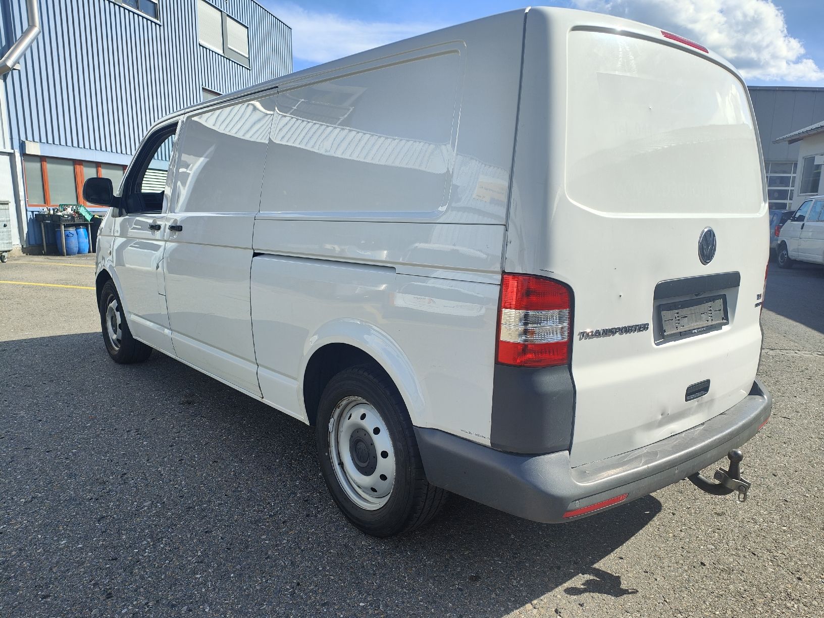 VW Véhicules utilitaires: VW Bus T5 Allrad Automat – D'occasion à Tagelswangen par fortrak 4
