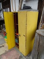 Gelber Metallschrank, Werkstattschrank, gebraucht, stabil