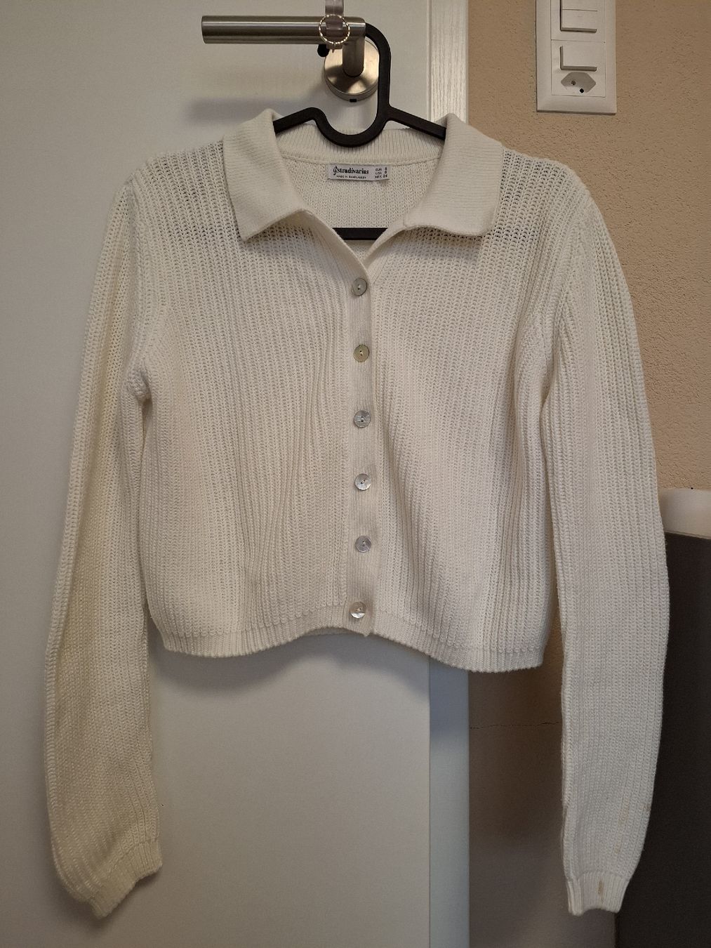 Maglioni & Felpe: pull blanc – Usato da Ecublens FR venduto da ame_y8tq