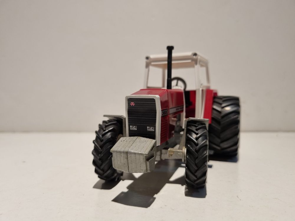 Case IH 1255XL | Tracteur d'occasion - Pièces détachées de tracteur