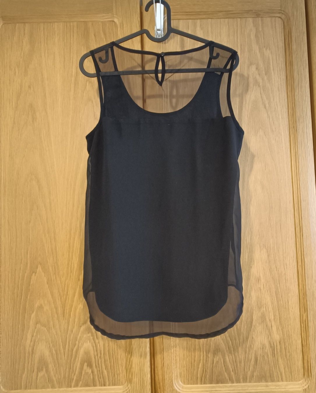 Only Top: Schwarzes ärmelloses Top | Grösse 34 Only – Usato da Zürich venduto da Atelier.Second 4