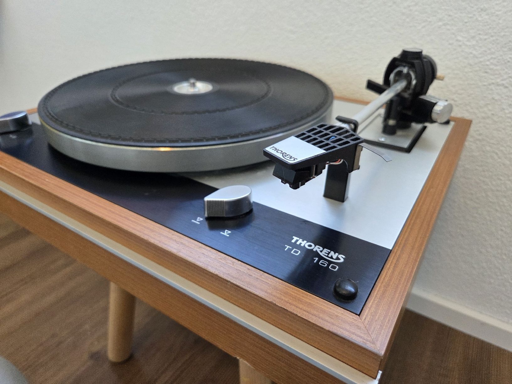Thorens Giradischi: Thorens TD 160 Plattenspieler – Usato da Rickenbach LU venduto da Orfeo2011 1