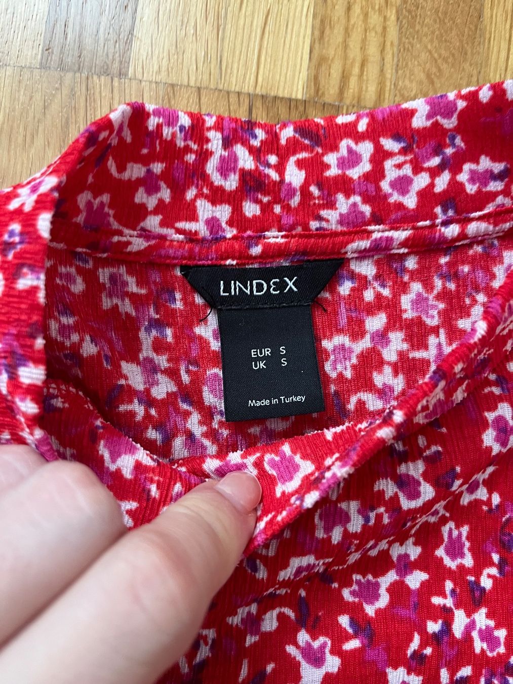 Blusen: LINDEX Rote Bluse, Blumenmuster, 3/4 Arm, Gr. S – Neu (gemäss Beschreibung) aus Jona von Good_luck1_ 7
