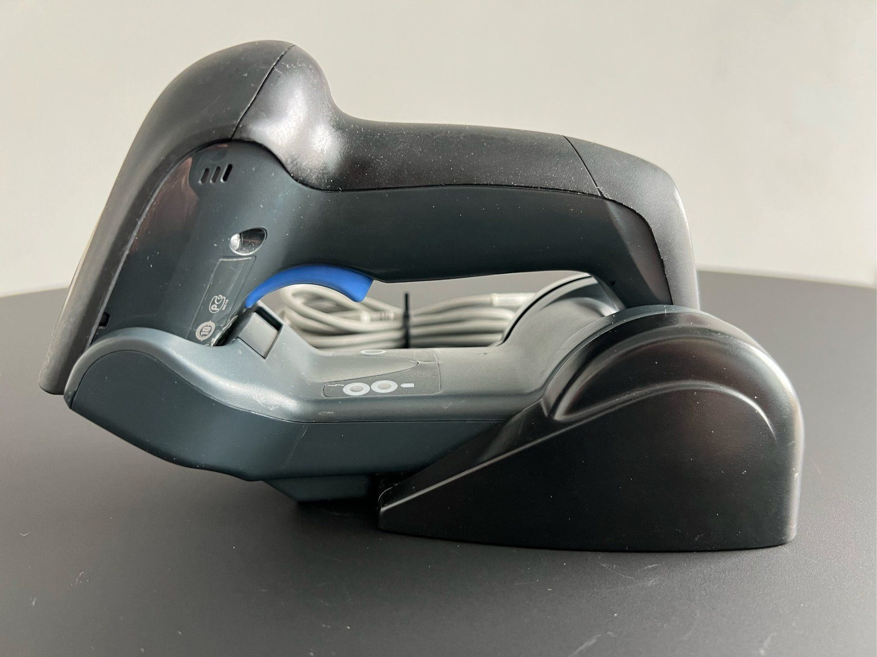Scanner: Datalogic Gryphon GM4100 Barcodescanner + Ladestation – Usato da Eschlikon TG venduto da Unterhalt_CS 2