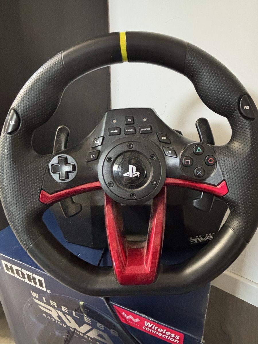 Controller: Volant sans fil PS4-PC – Nuovo (secondo la descrizione) da Le locle venduto da cla_nv8m 1