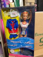 BARBIE SWIMM CHAMIPON SCHWIMMT