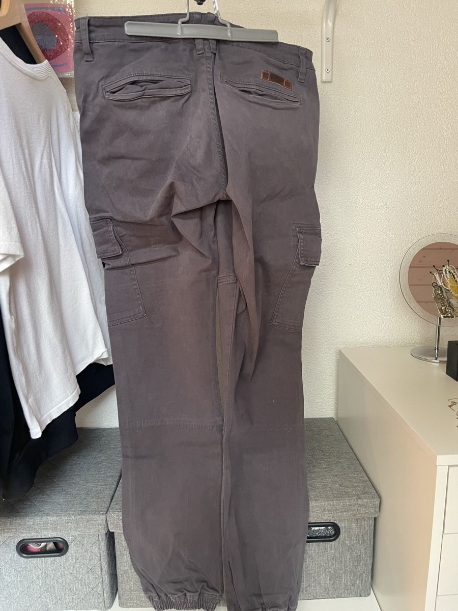 Hosen: Cargo-Hosen im 2er-Set – Gebraucht aus Stetten AG von xe_k33 2