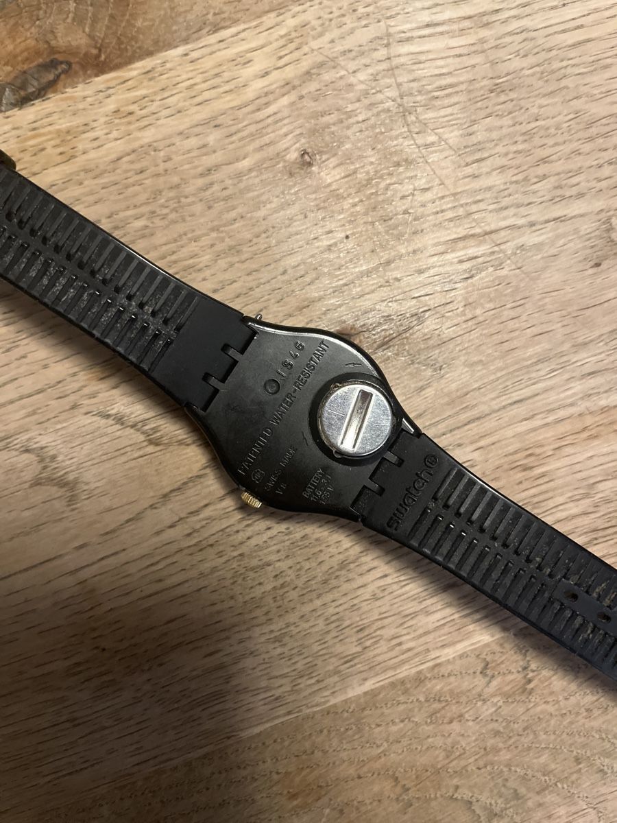 Swatch Orologi: Swatch - schwarz – Usato da Horgen venduto da James2002 2