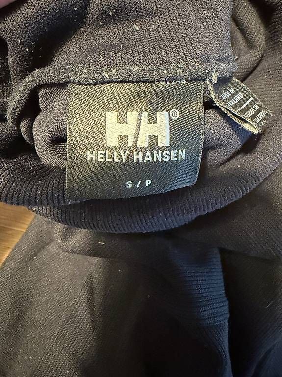 Maglioni & Felpe: Helly Hansen Rollkragen-Pullover / Skishirt Gr. S – Usato da Regensdorf venduto da Mozart79 2