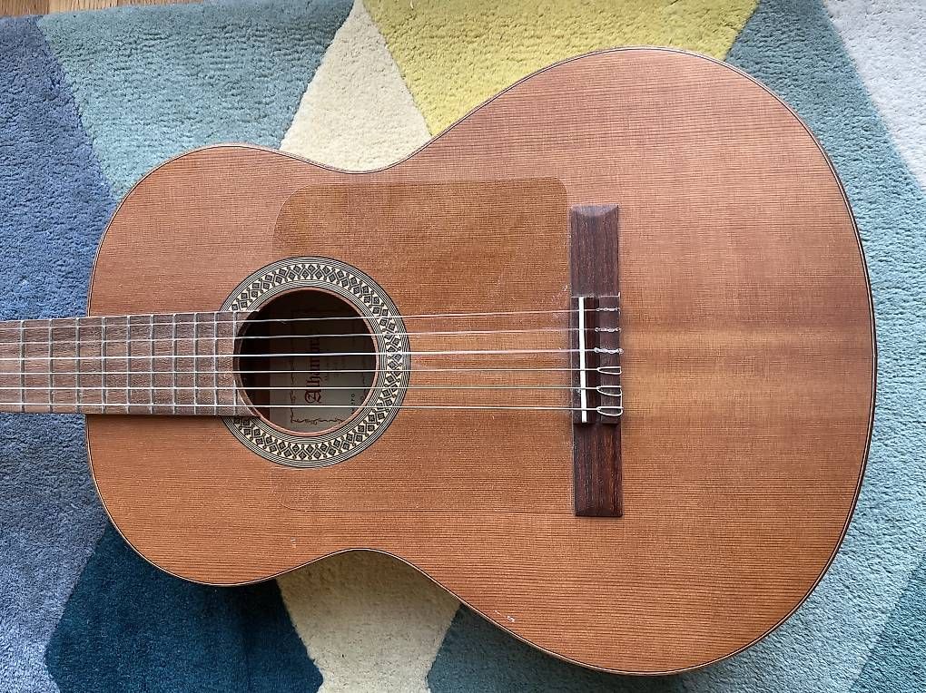 Strumenti musicali: Guitare acoustique Alhambra  – Usato da Morges venduto da aur_b9rz 2