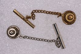 2  Sicherheits Clips mit Kette für Pins 