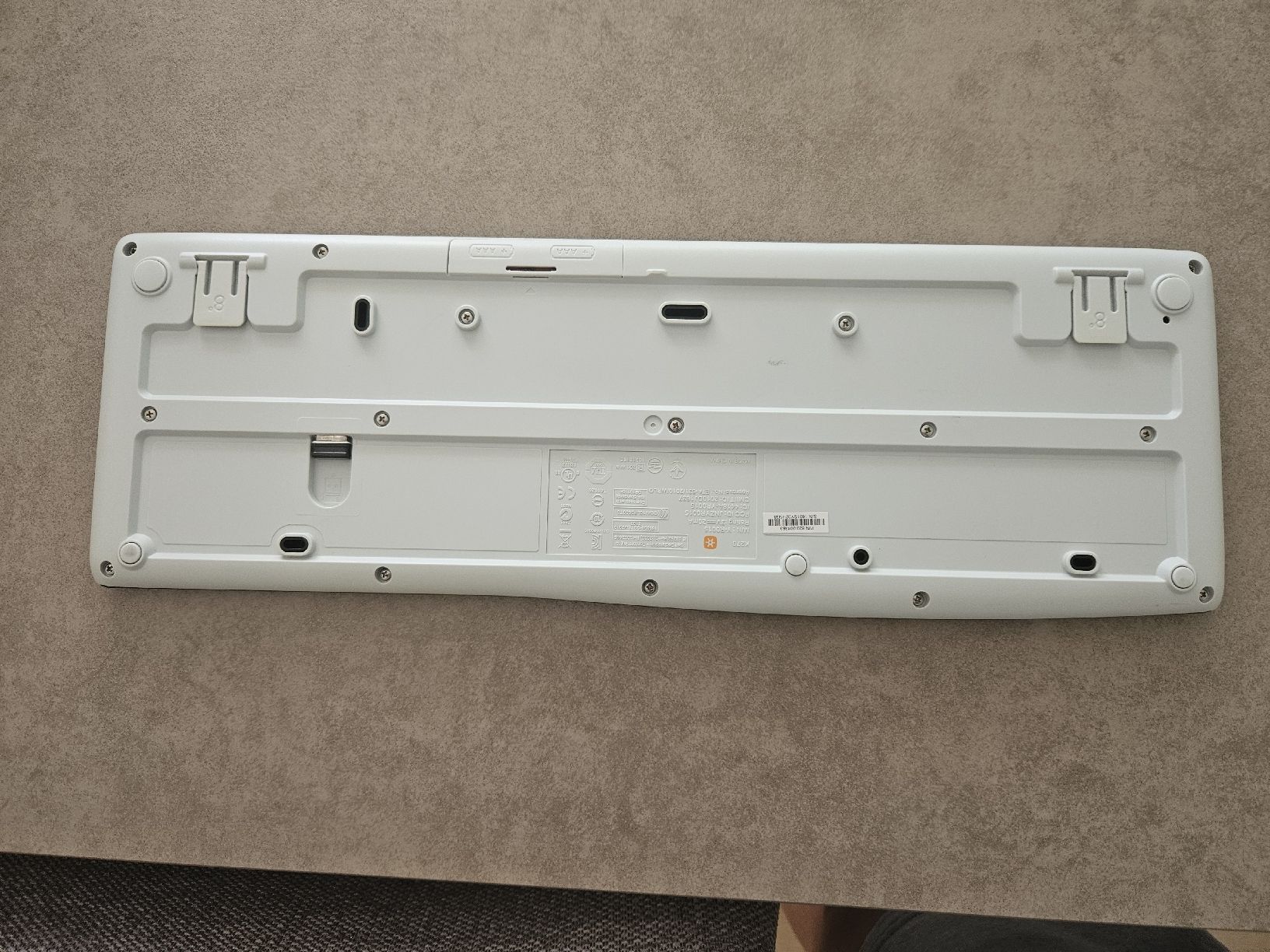 Logitech Tastiere: Tastatur Logitech – Usato da Kriens venduto da noe_5hkf 1