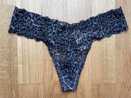 Victoria’s Secret Lace Thong S NEW