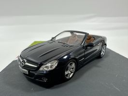 Mercedes-Benz SL-Class Cabrio 1:43, MINICHAMPS