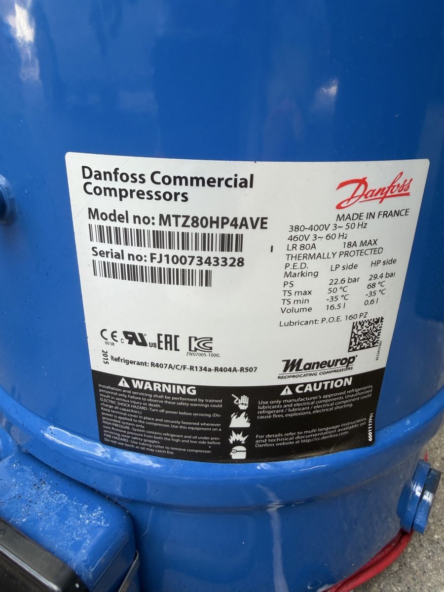 Radiateurs: Wärmpepumpe - Heizung – D'occasion à Tennwil par Zaylaaa 2