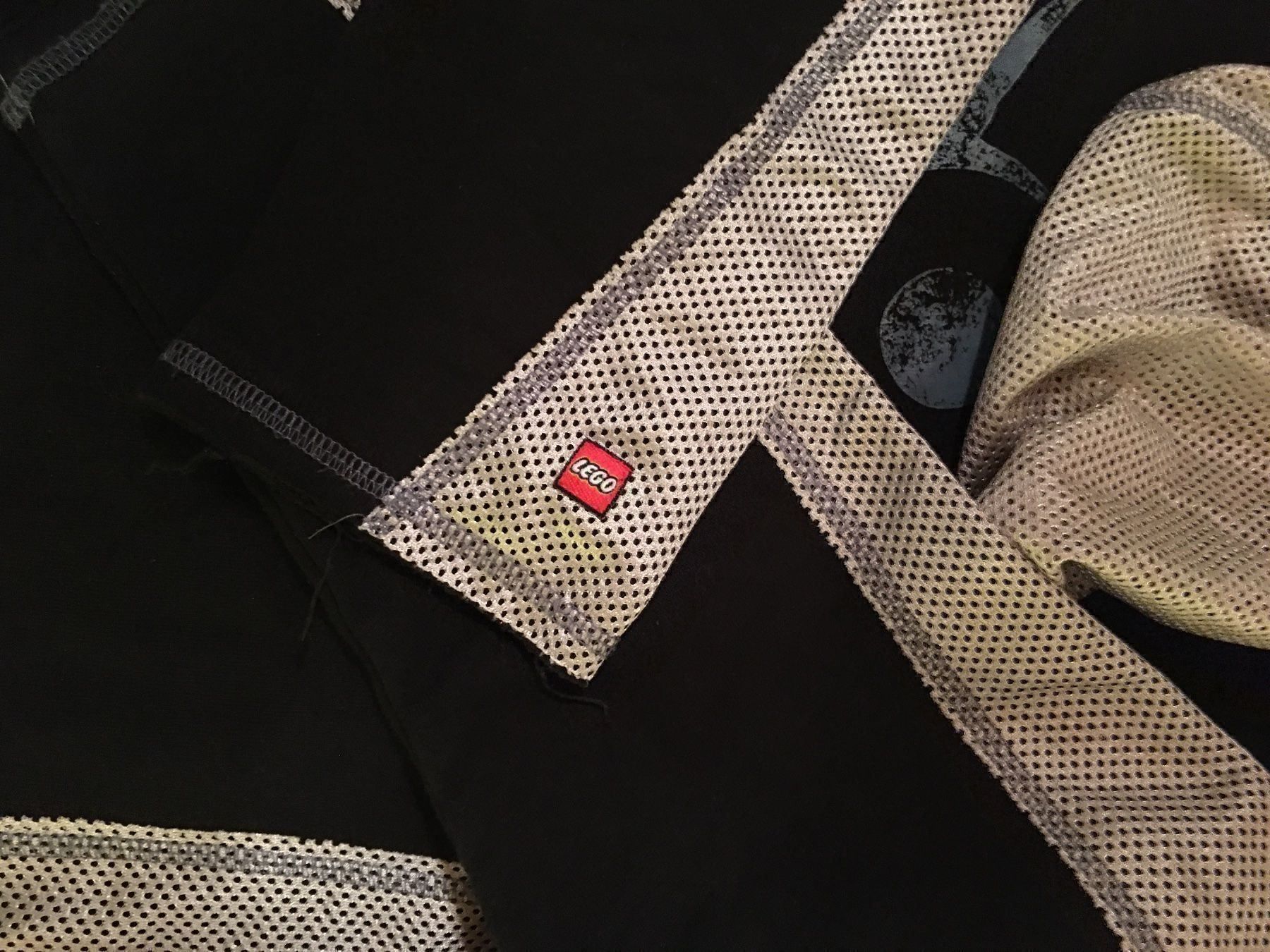 Maglioni & Felpe: Legosweatshirt mit Kapuze boy gr.176 – Usato da Kaltbrunn venduto da Modern 4
