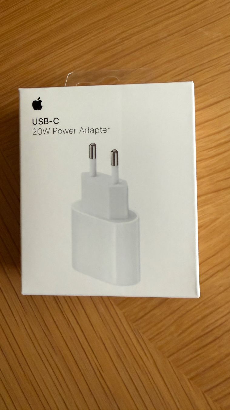 Apple Unità & Adattatore: Apple USB-C Power Adapter 20 W, 1 Port – Nuovo e nell'imballaggio originale da Basel venduto da Boelleli69
