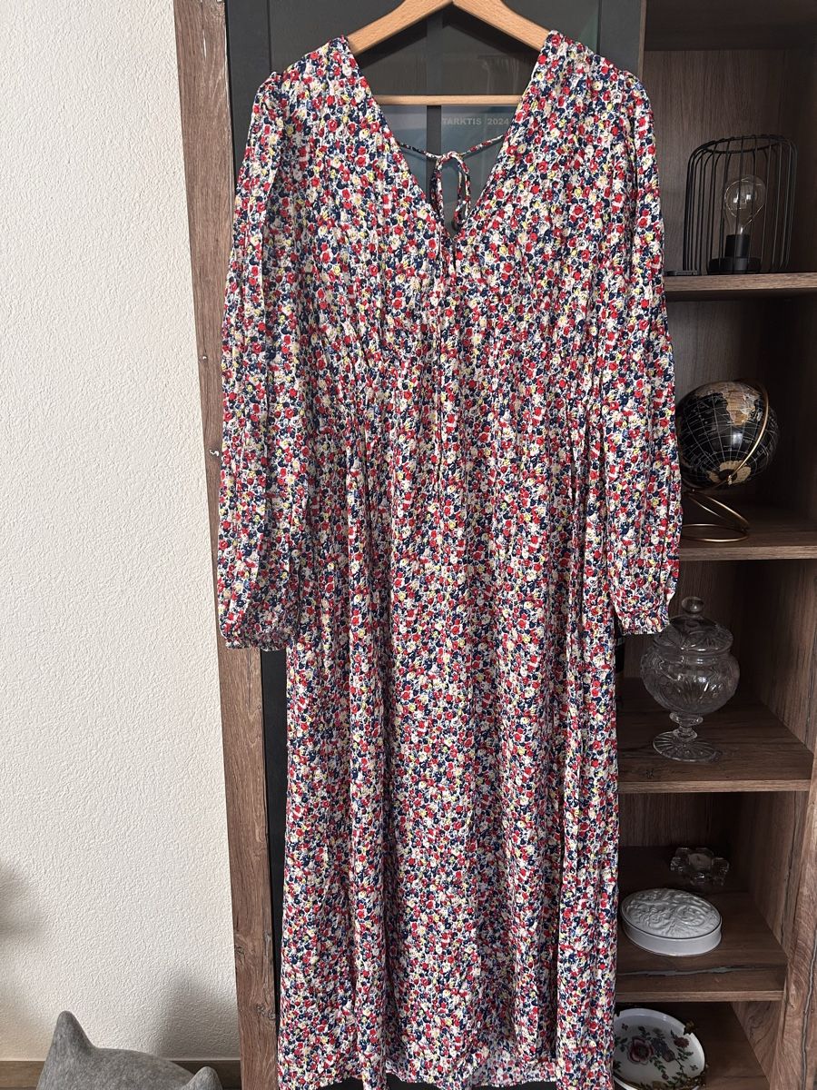 Lotti di vestiti: 6- teiligen Kleider Set, gr. 42 – Usato da Zofingen venduto da Froggylonglong 5