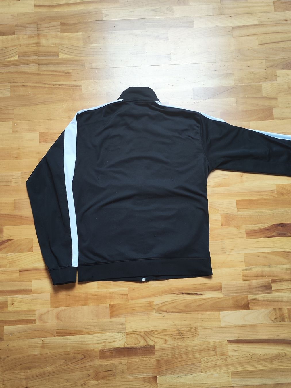 Giacche: Vintage Nike Trainer-Jacke – Usato da Breitenbach venduto da Lqris 1