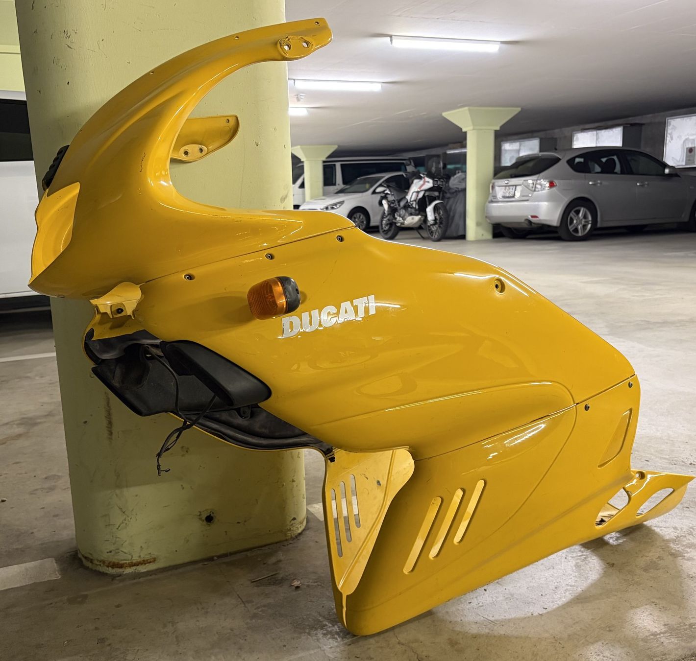 Ducati Toutes les pièces détachées moto: Ducati 900SS i.e. Verschalung – D'occasion à Winterthur par jsoll1 3