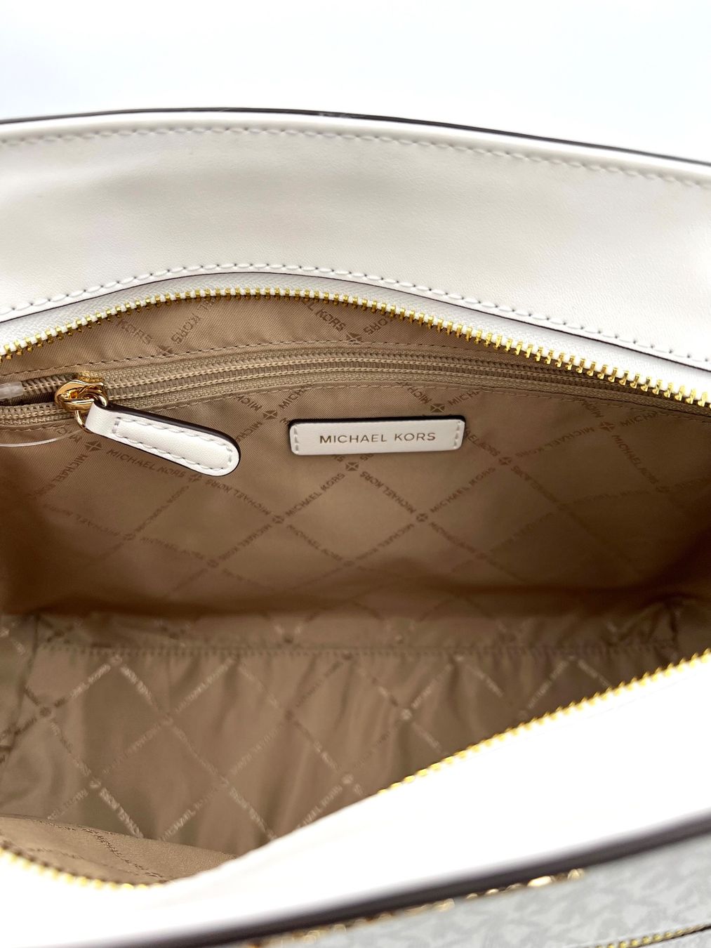 Michael Kors Borse da donna: Michael Kors Tasche optic white – Nuovo e nell'imballaggio originale da Wiedlisbach venduto da Sistershop 4