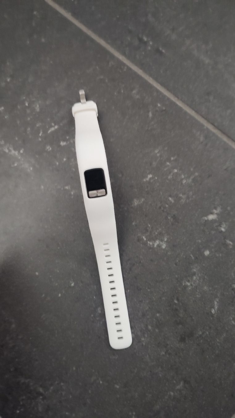 Garmin Smartwatch: Garmin vivofit 4 – Gebraucht aus Dübendorf von jon_drm5