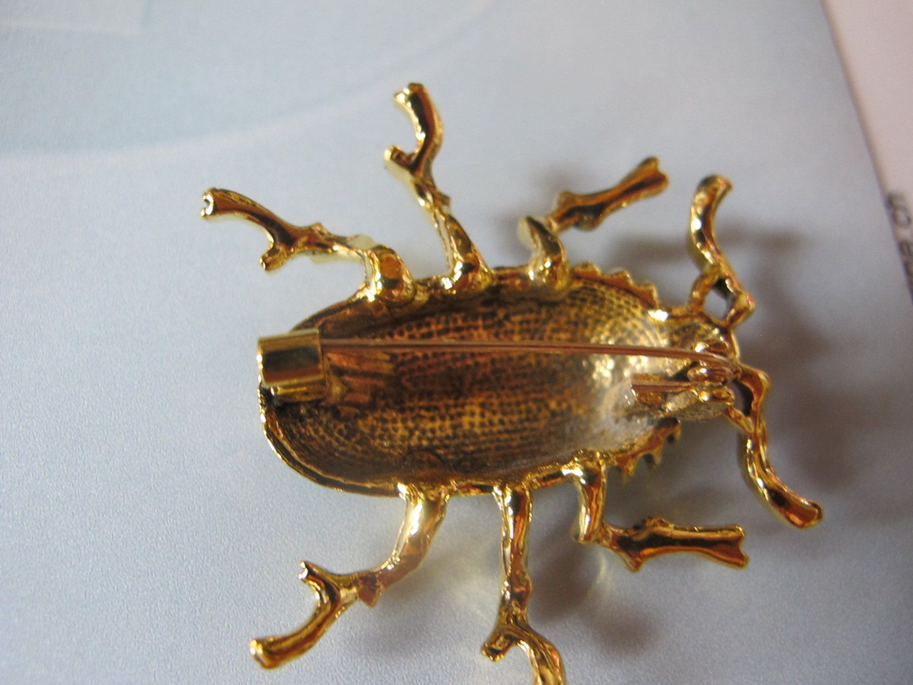 Spille & Fermagli: schöne Brosche Käfer Grün/Gold, ein echter Hingucker! – Nuovo (secondo la descrizione) da Löhningen venduto da Chimae67 2