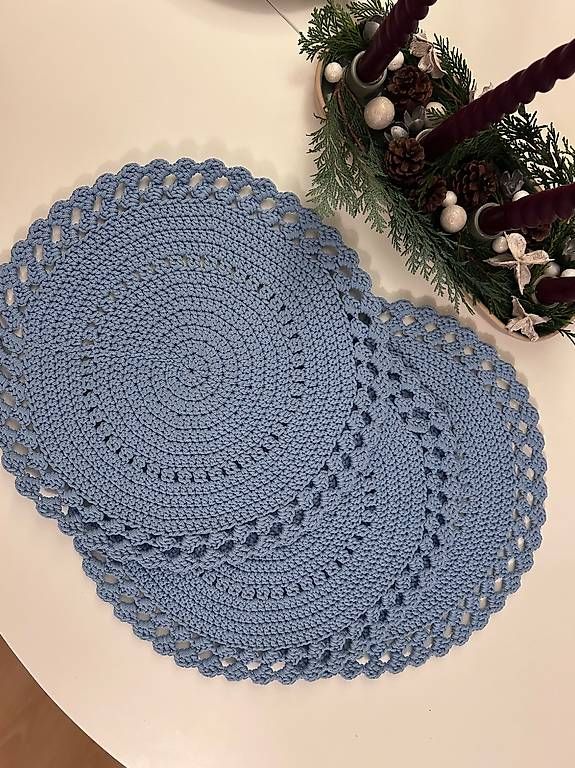 Toutes les décorations: Tischset / Tischdeko von Hand gehäkelt – Neuf avec emballage d'origine à Niederglatt ZH par Julia_4