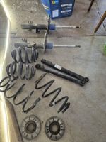 VW Federn und Dämpfer Set 4 Stk. gebraucht, top Zustand