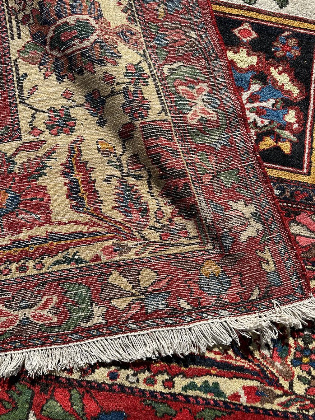 Tappeti: Antiker Teppich 360 X 490cm – Difettoso da Zürich venduto da Nbea 2