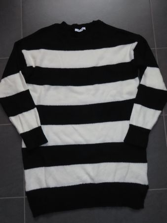 schönes Strickkleid Gr.38 ***NEU***