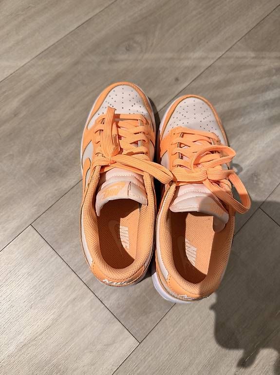 Nike Scarpe da uomo: Nike dunk low peach cream – Usato da Taverne venduto da buc_ggg9 2