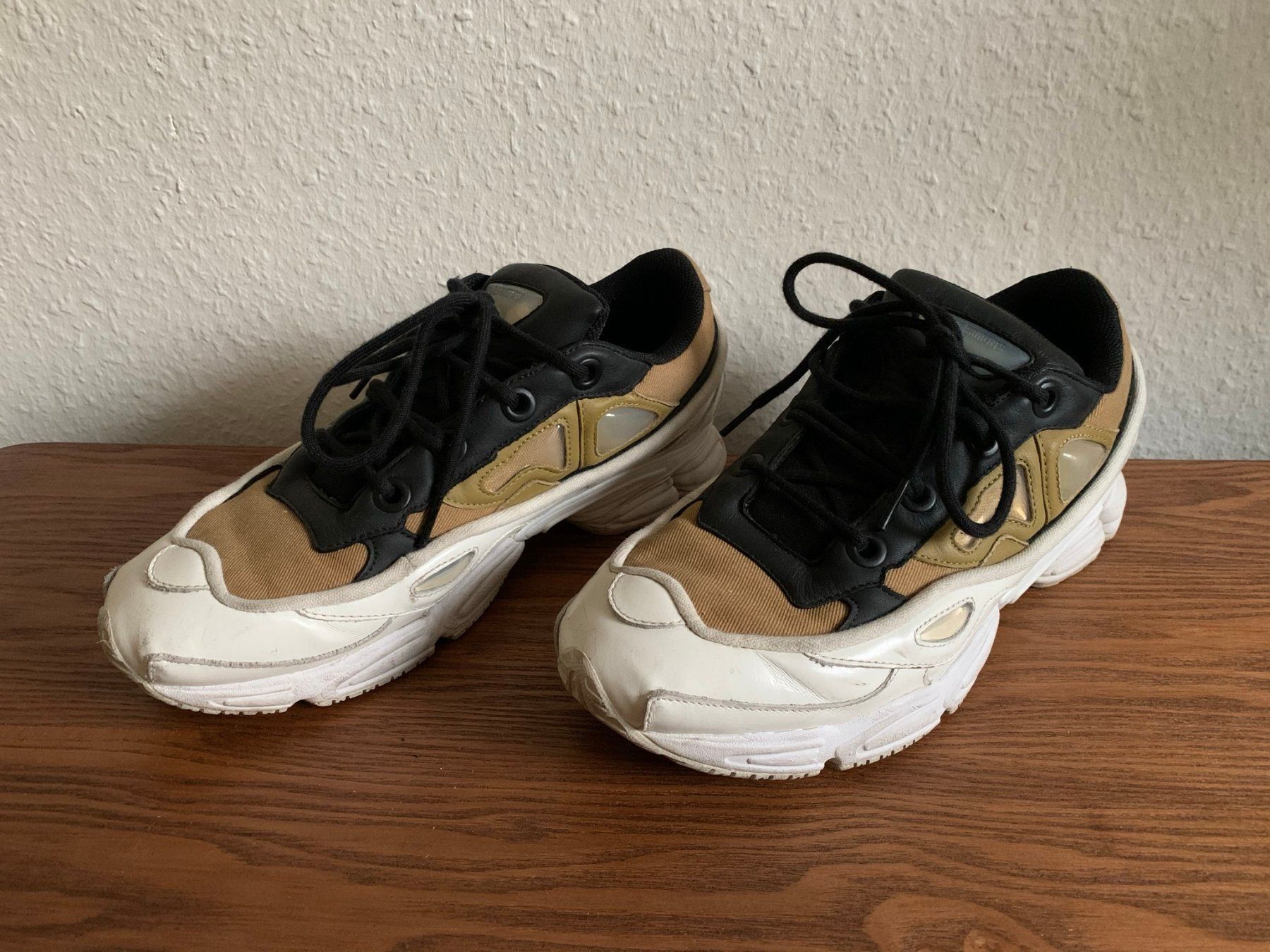 Raf Simons Herrenschuhe: ADIDAS x RAF SIMONS - Ozweego Sneaker 42 – Gebraucht aus Zürich von Diazaio
