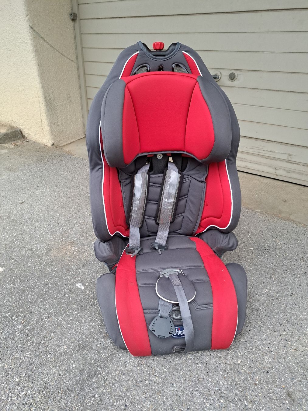 Chicco Seggiolini per auto: Siège auto enfant Chicco, bon état – Usato da Lausanne venduto da Nico1005