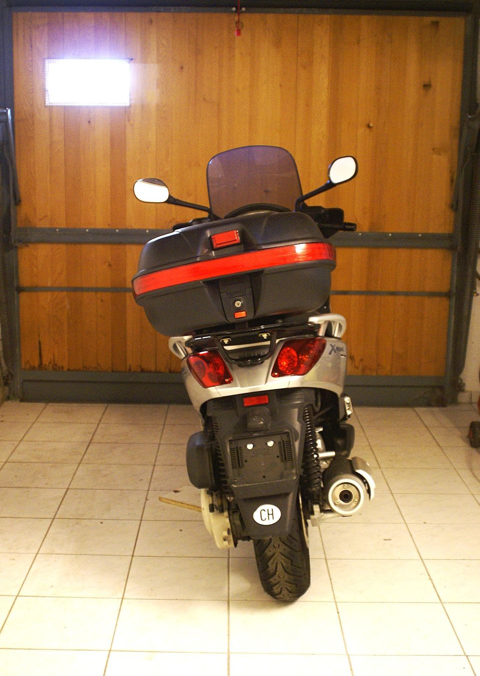 Yamaha Strasse: YAMAHA YP250R  hellgrau met. – Gebraucht aus Heiligenschwendi von Henusode0 3