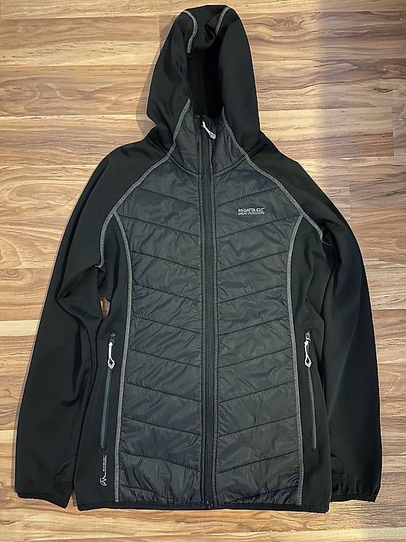 Jacken: Outdoor Jacke, Regatta, Grösse M – Gebraucht aus Nürensdorf von pgiuga