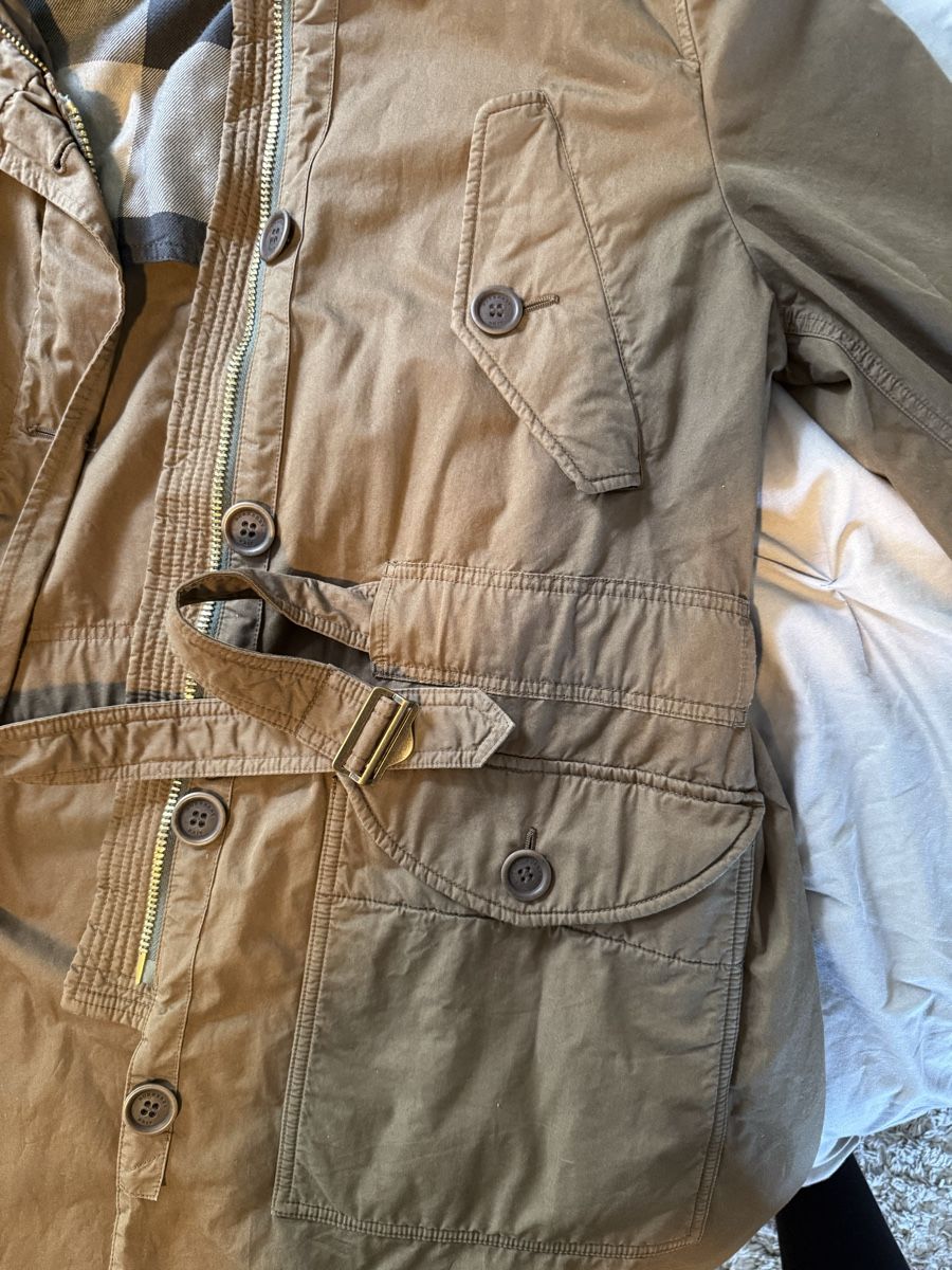 Burberry Manteaux: BURBERRY BRIT PARKA – D'occasion à Zurich par Alinecnicolet 3