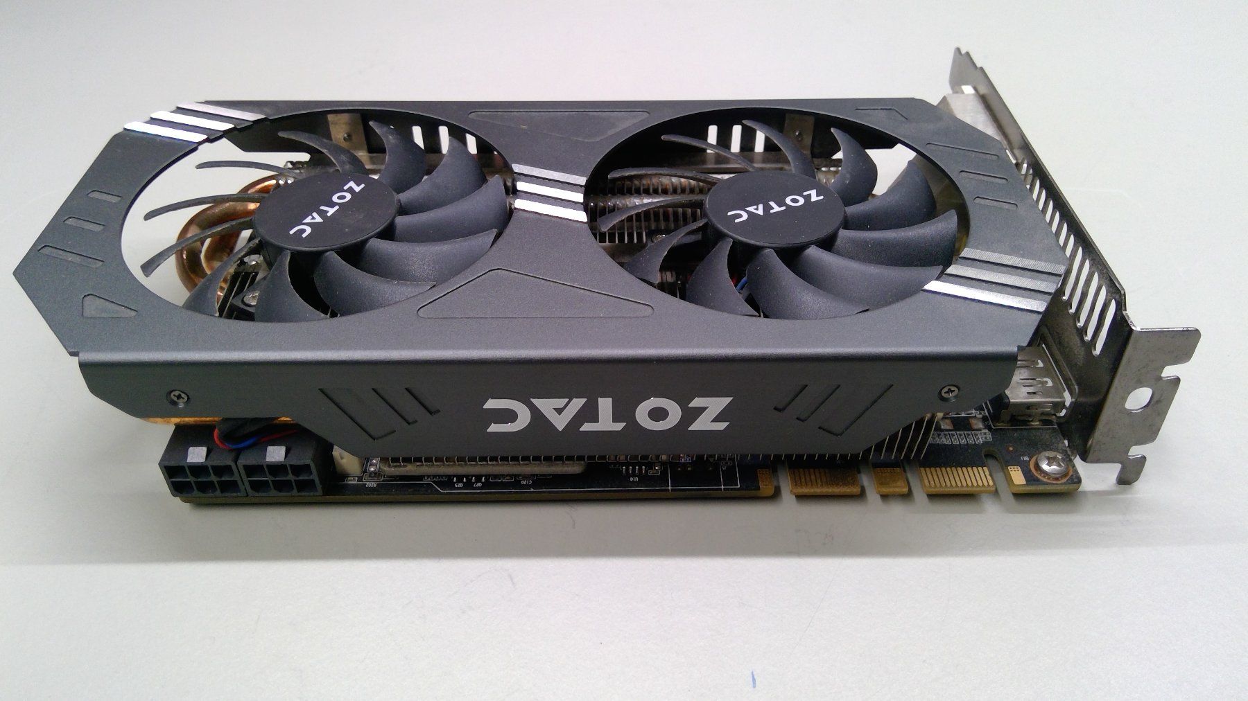 Zotac Schede grafiche: ZOTAC GTX 970 4GB 256BIT DDR5 – Usato da Jenaz venduto da Speedy350
