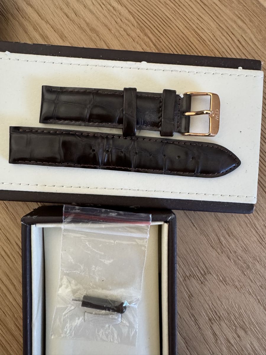 Daniel Wellington Orologi: Orologio Daniel Wellington – Usato da Corteglia venduto da Doubleu-09 1