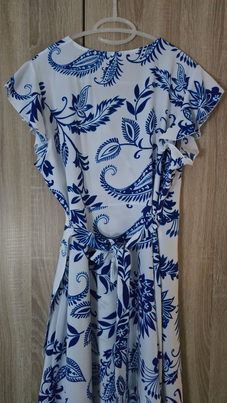 Robes: Elegantes Kleid Gr. L – Neuf avec emballage d'origine à Wabern par Irakene 8