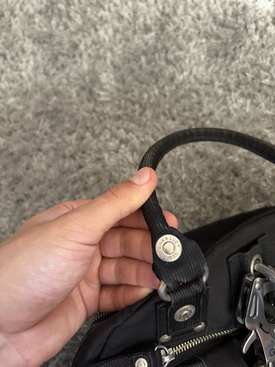George Gina & Lucy Borse da donna: George Gina Lucy Shoulder Bag Black – Usato da Brislach venduto da edu_t6pq 8