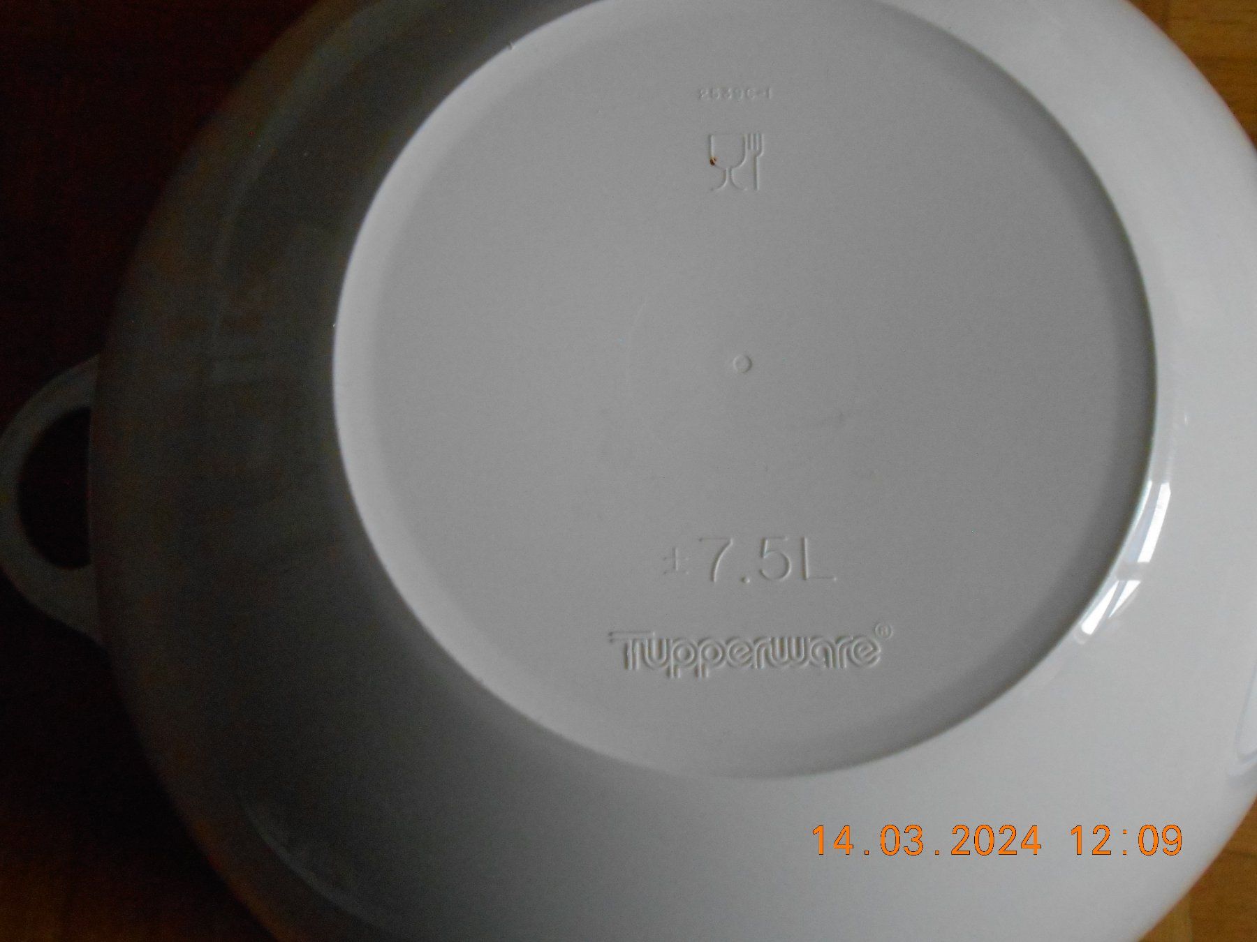 Schalen: Grosse Tupperware Schüssel mit Deckel  7.5 l Inhalt  -2- – Gebraucht aus Rafz von Sonnenblume305 3