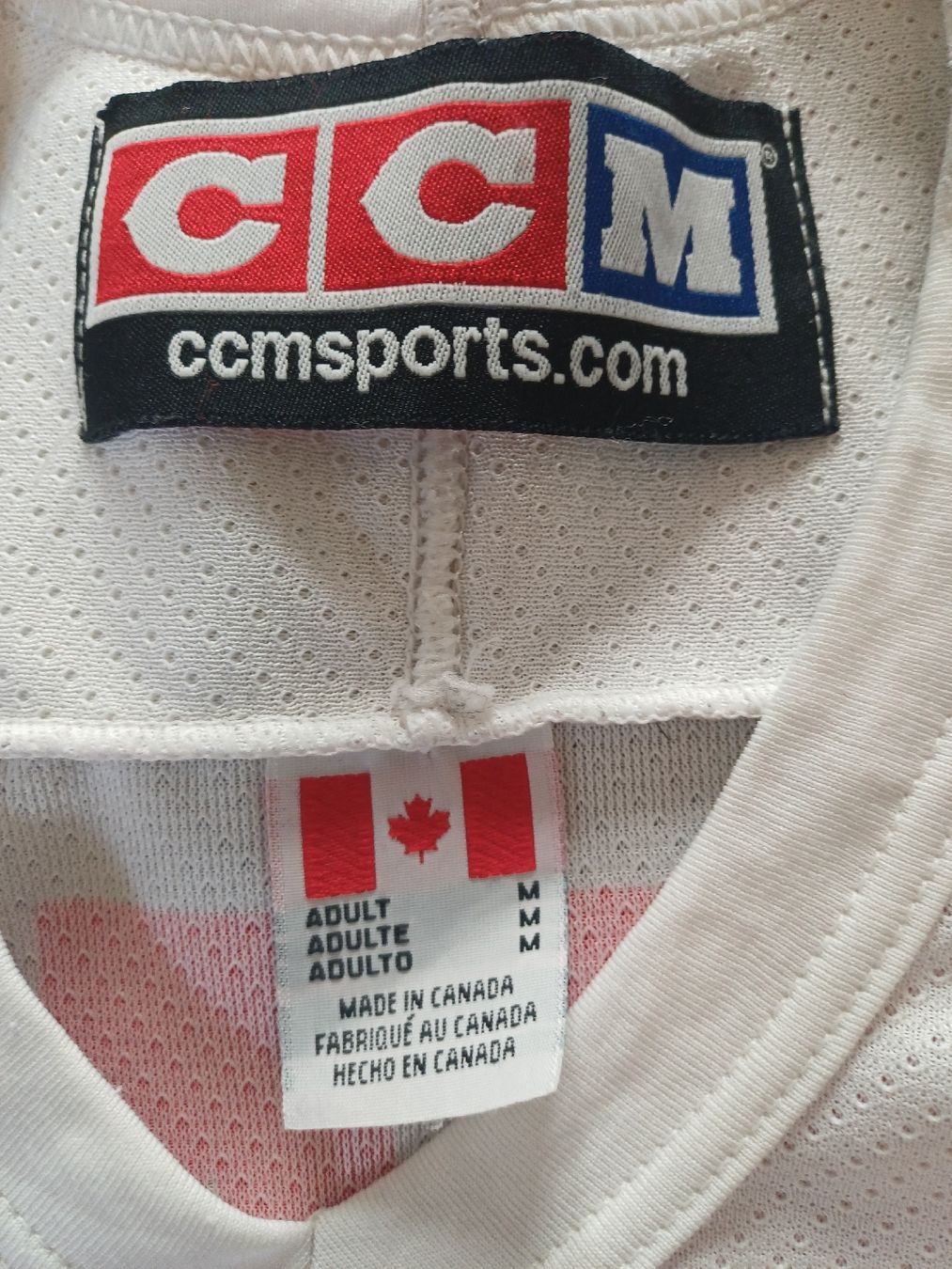 Ccm Canottiere & Pantaloni: CCM Hockey Trikot Canada Grösse M  – Usato da Därligen venduto da Musle73 1