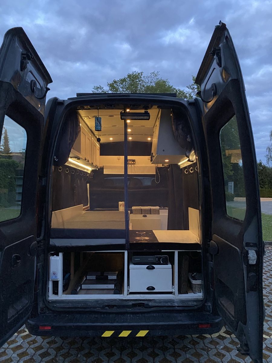Renault Veicoli da campeggio: Renault Trafic dCi145 L2H2 Camper – Usato da Zürich venduto da Markussager 9