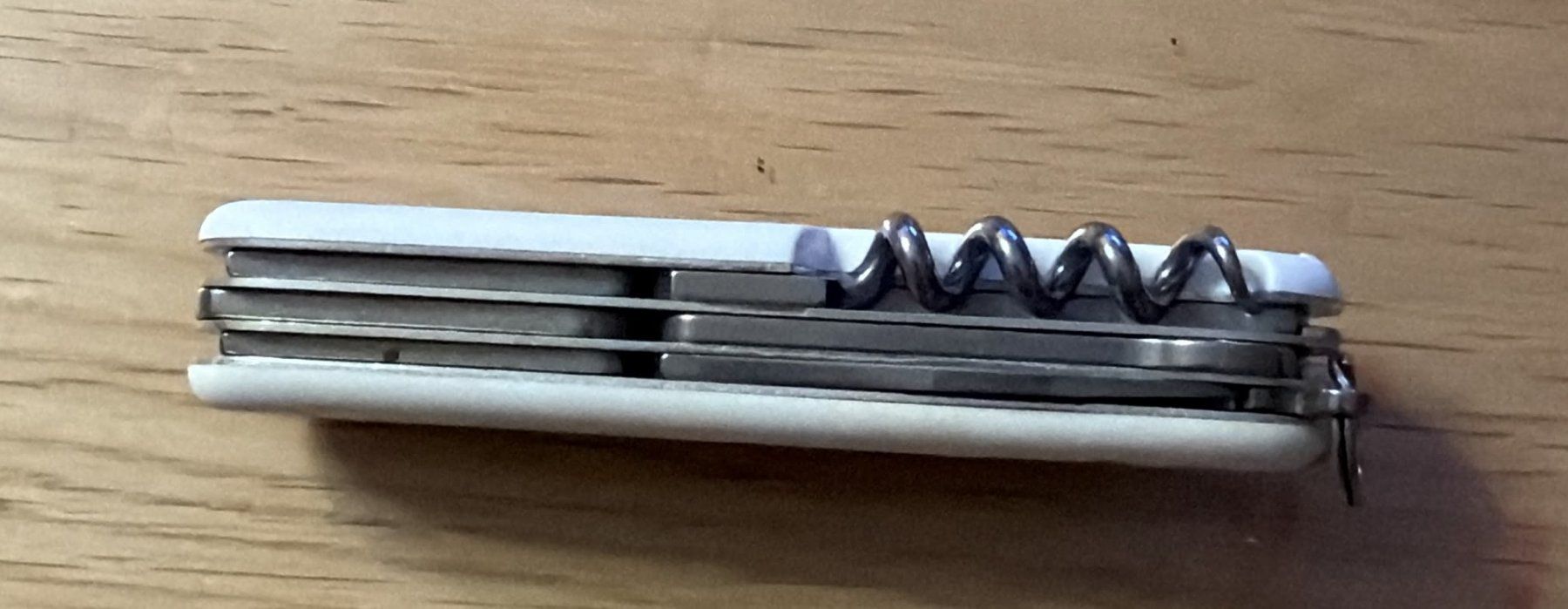 Victorinox Taschenmesser: VICTORINOX SACKMESSER PRELIT – Gebraucht aus Zürich von Frei-Occasionen 8
