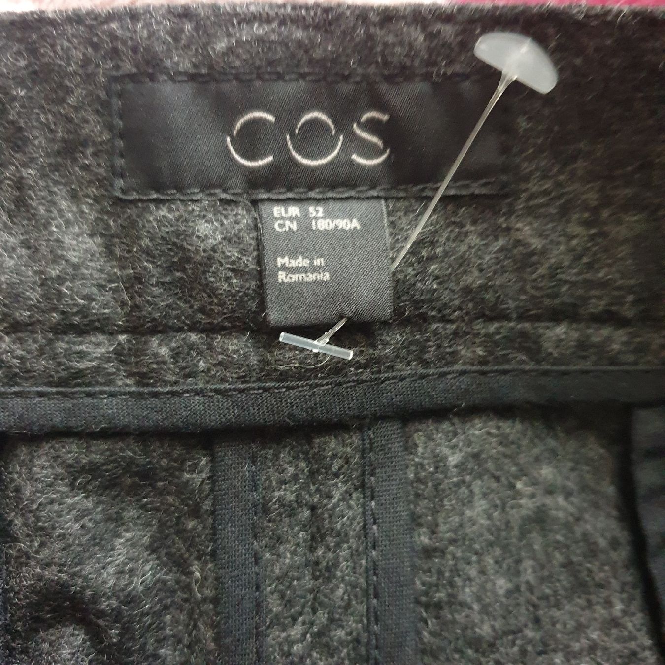 Cos Pantalons: Cos neu Hose Gr. 52 – Neuf (Voir description) à Frenkendorf par Moon111 3