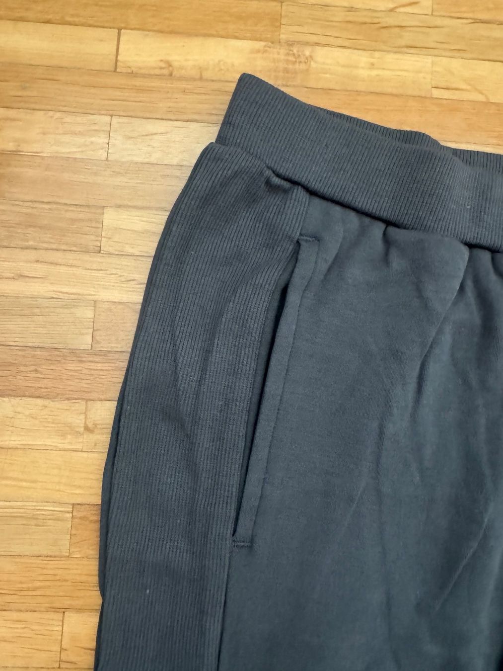 Pigiami: Lufthansa First Class Pyjama, Langarm, Gr. L & Flightnet – Nuovo (secondo la descrizione) da Zürich venduto da Zaesizh 6