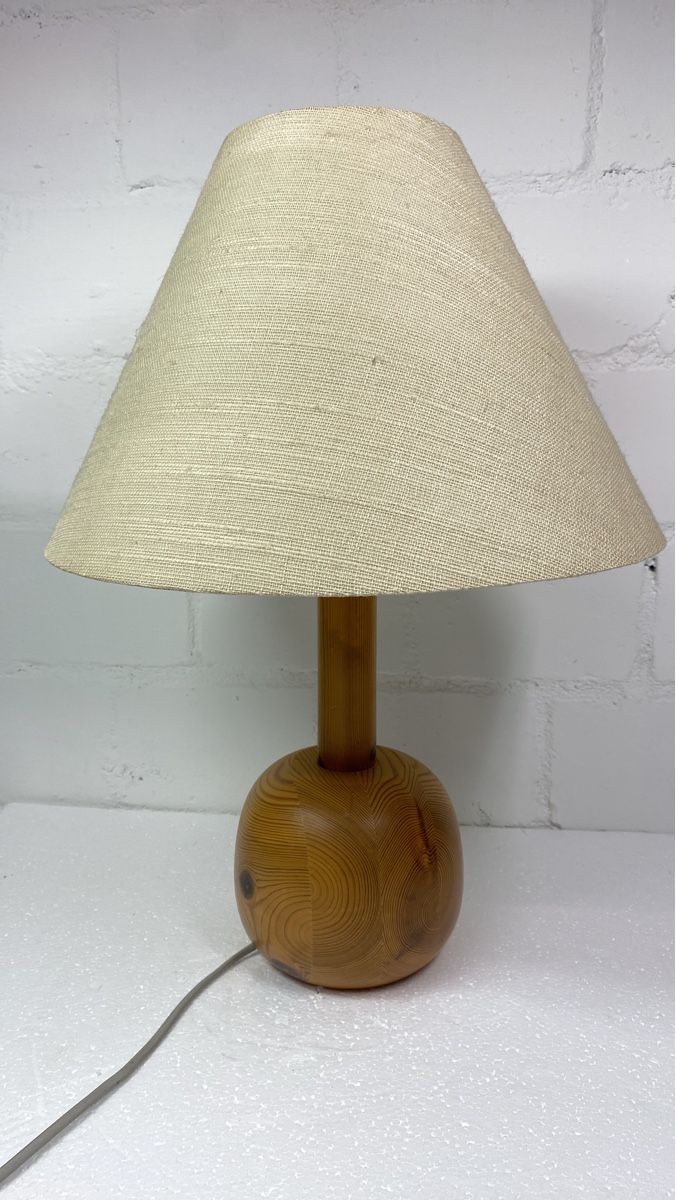 Lampade: Holz Tischlampe mit Stoffschirm – Usato da sursee venduto da trilli-tralli 1